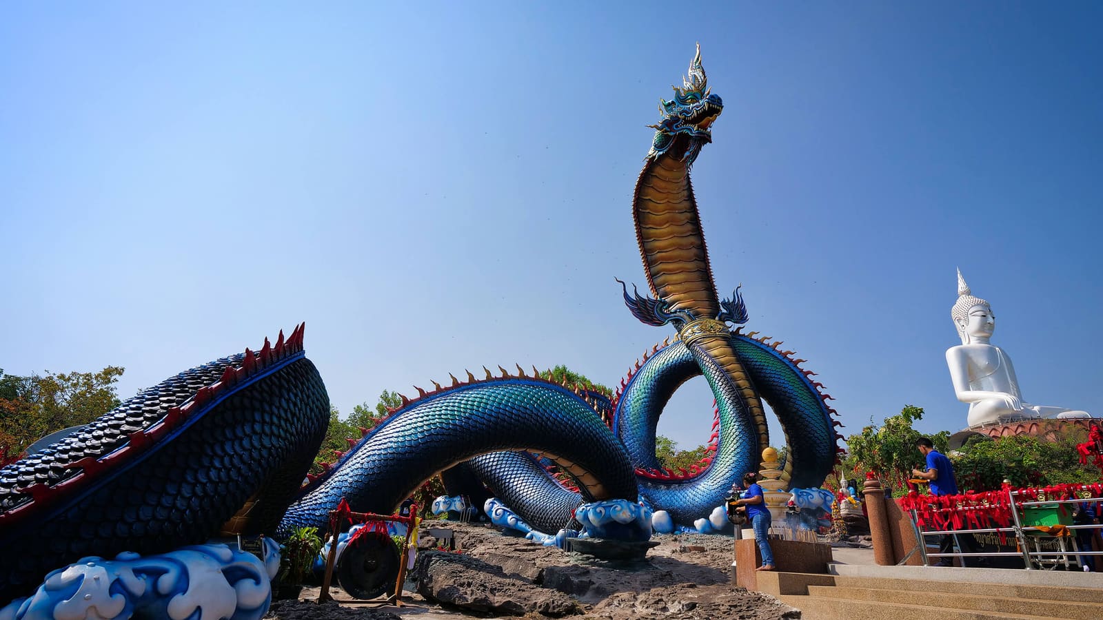 วัดรอยพระพุทธบาทภูมโนรมย์