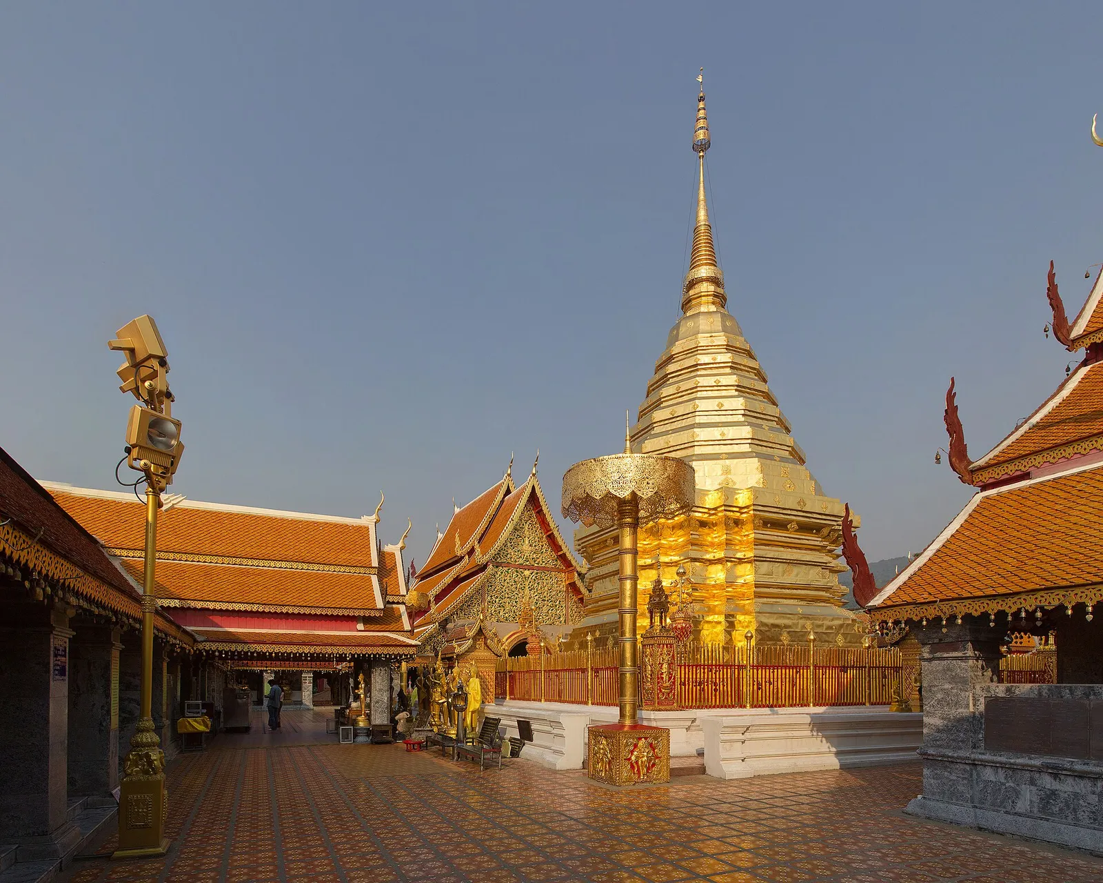 วัดพระธาตุดอยสุเทพราชวรวิหาร