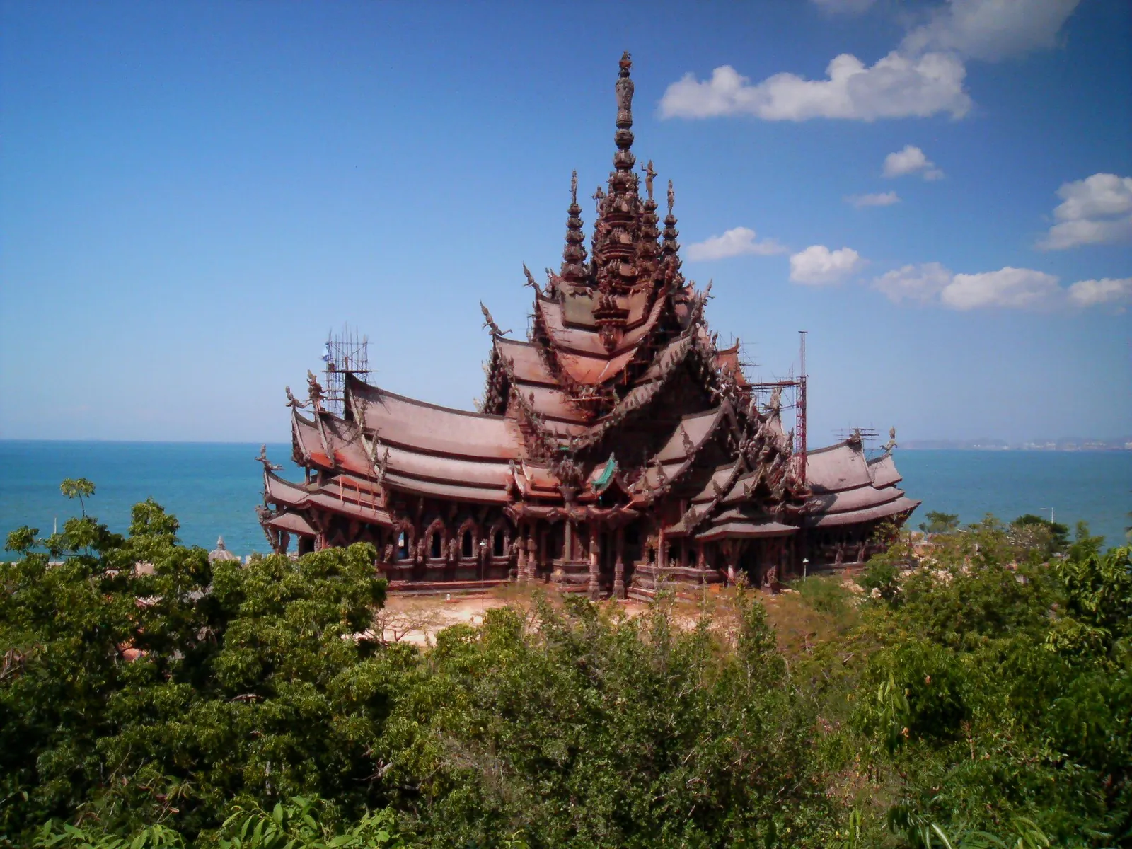 ปราสาทสัจธรรม