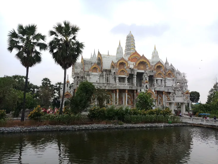 วัดไผ่โรงวัว