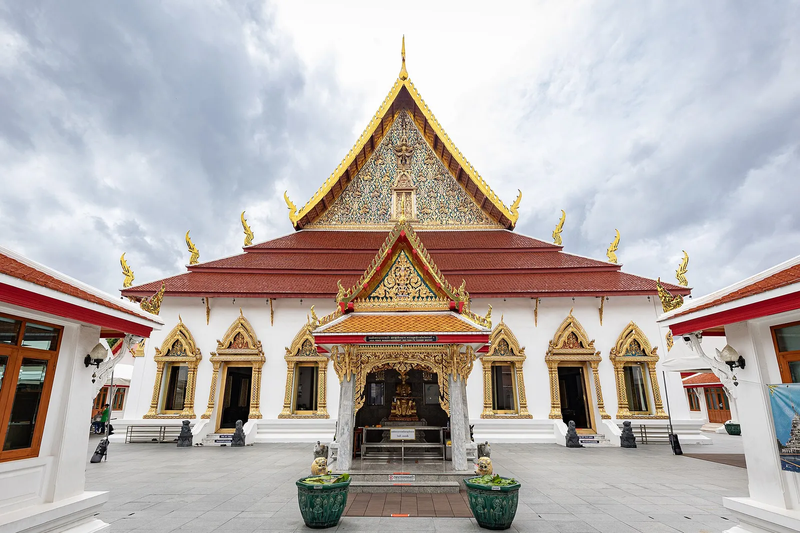 วัดชนะสงครามราชวรมหาวิหาร