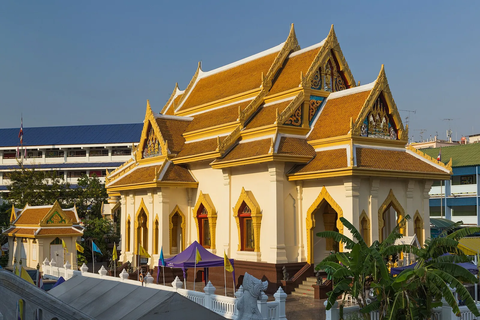วัดไตรมิตรวิทยารามวรวิหาร
