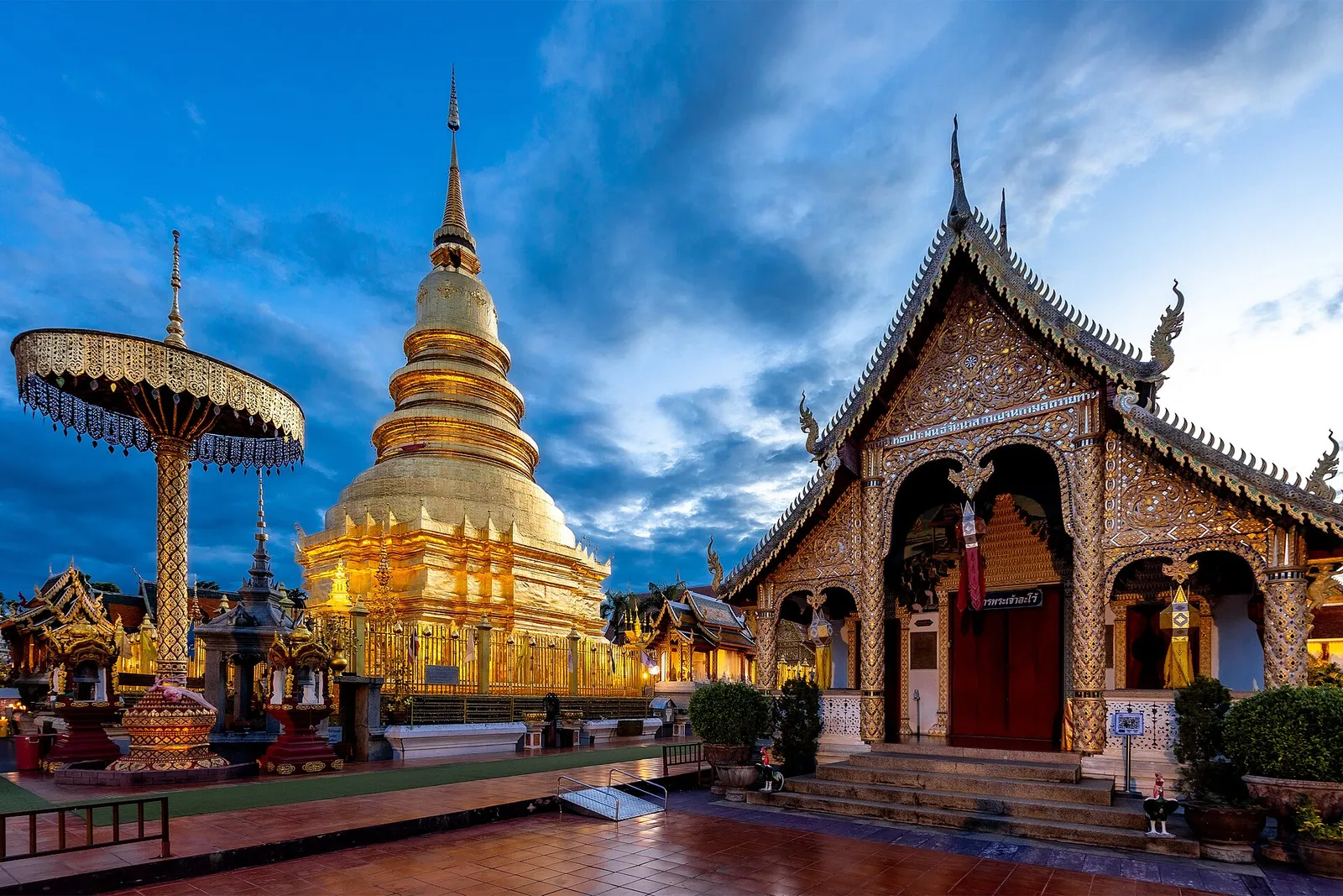 วัดพระธาตุหริภุญชัยวรมหาวิหาร