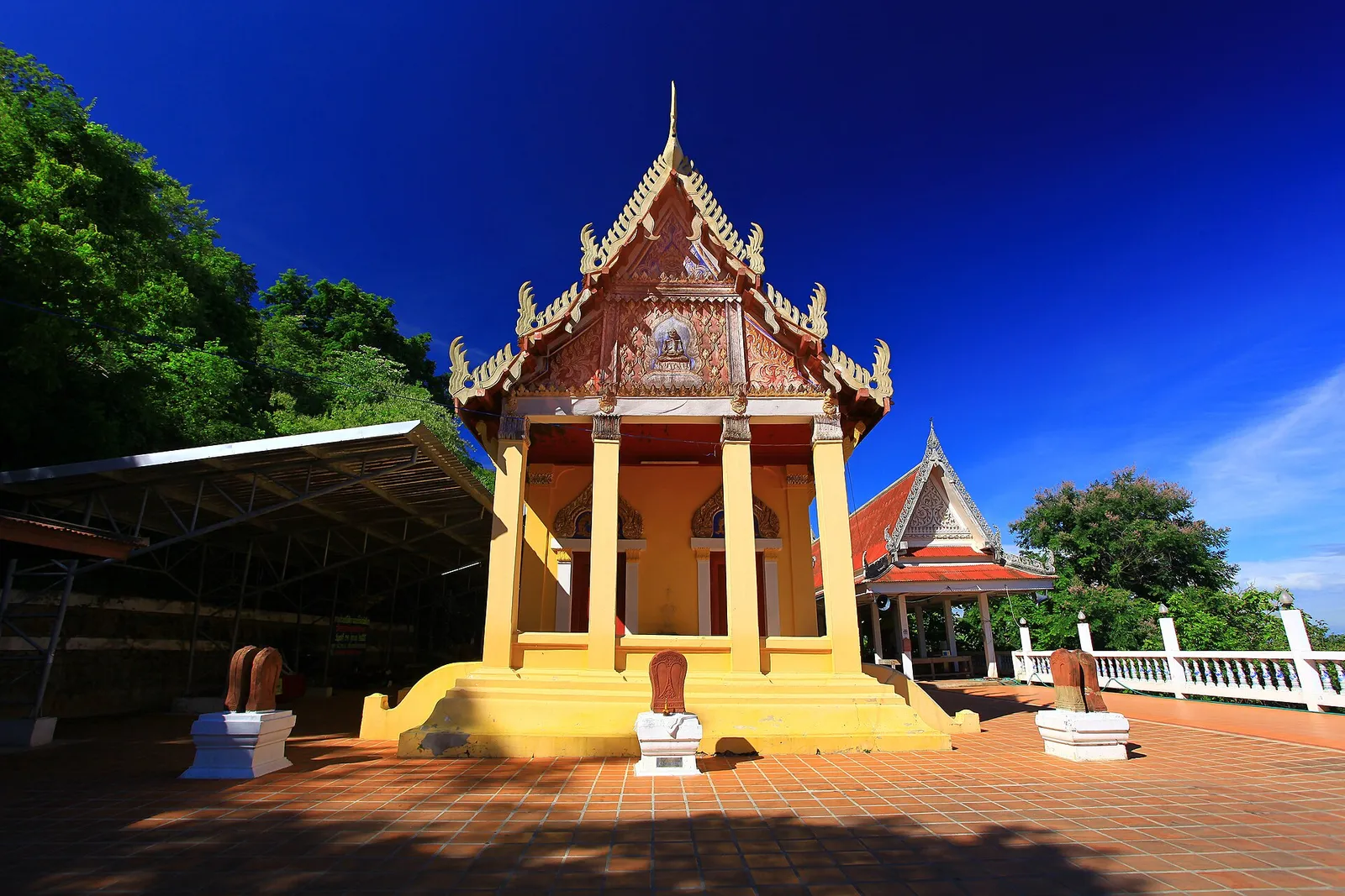 วัดธรรมามูล
