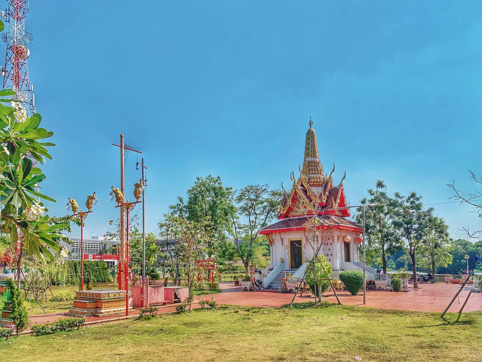 ศาลหลักเมืองนครนายก