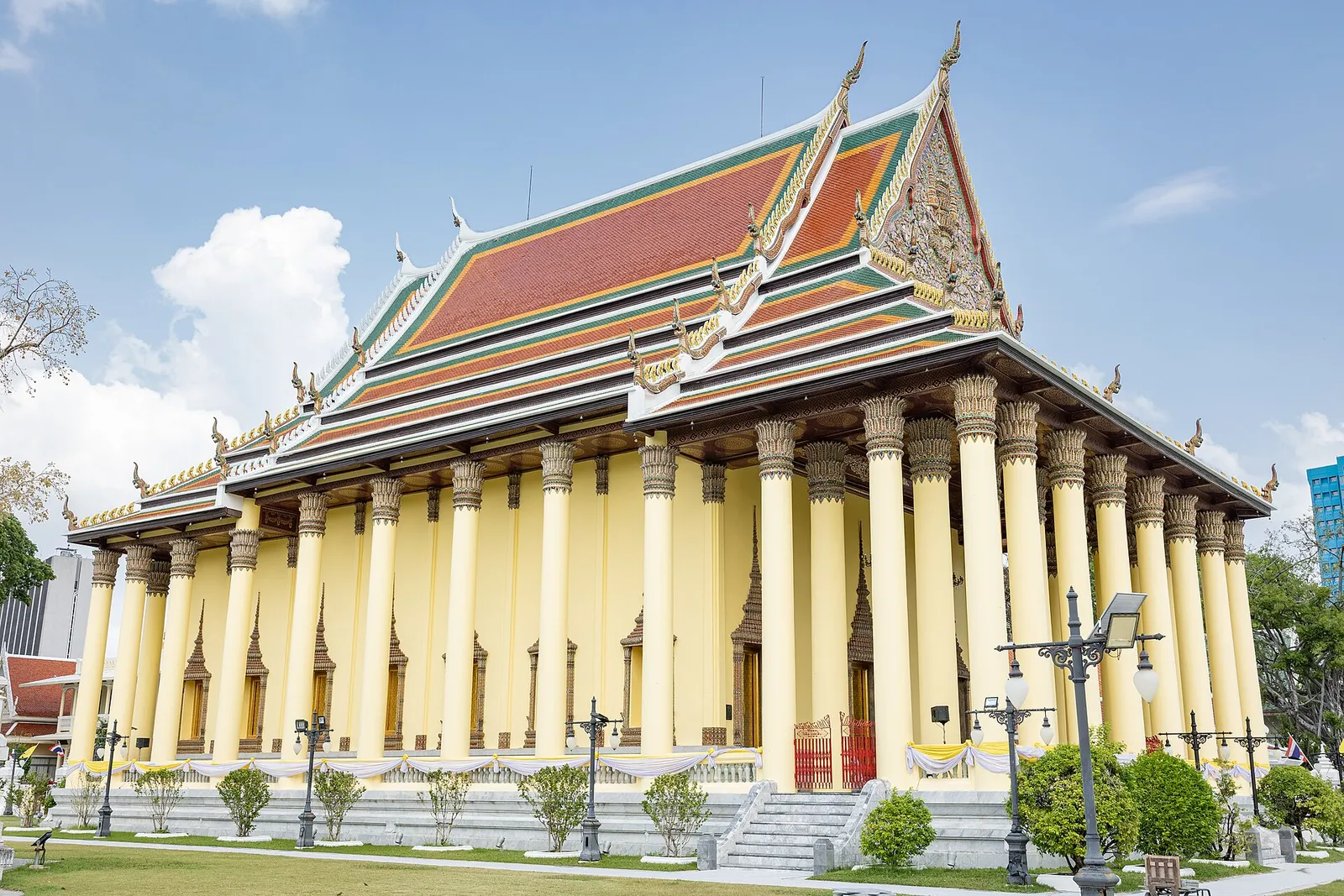 วัดเทพศิรินทราวาสราชวรวิหาร