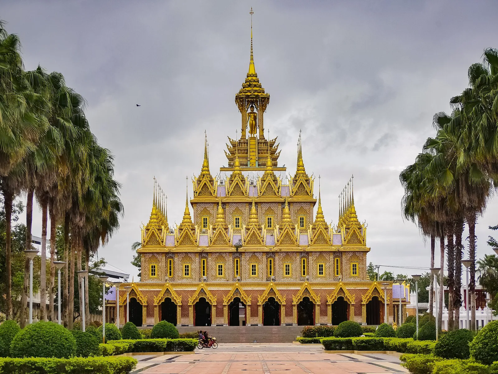 วัดจันทาราม (วัดท่าซุง)