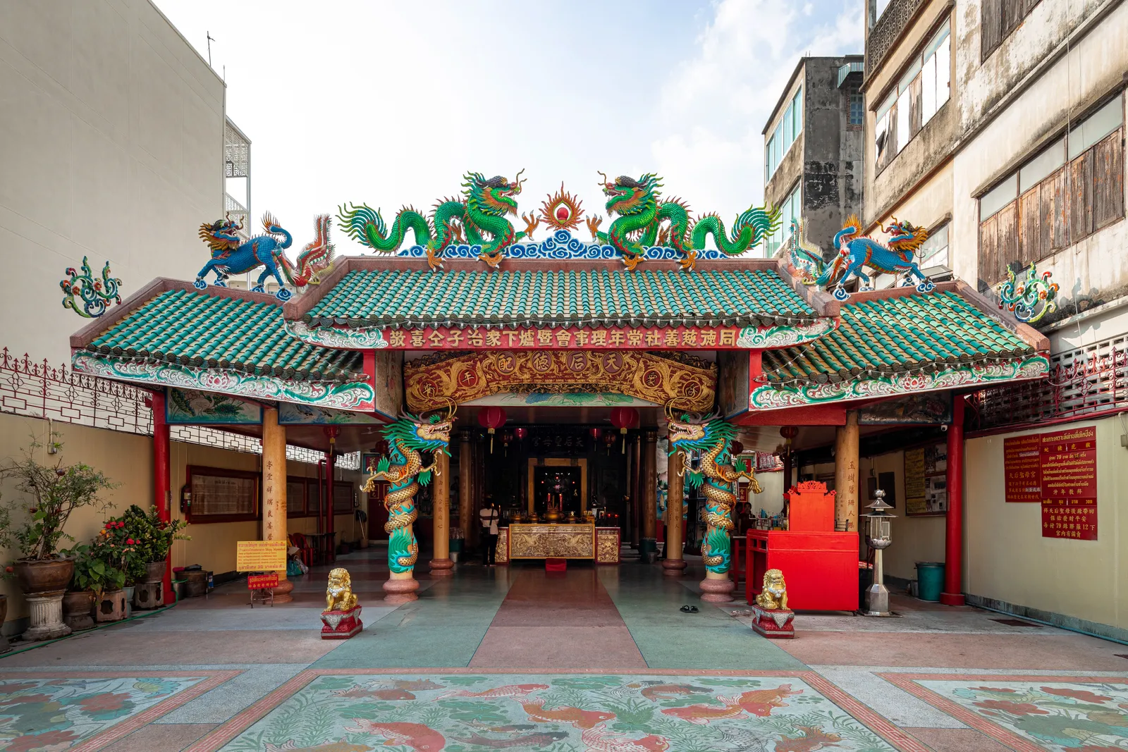 ศาลเจ้าแม่ทับทิม พาหุรัด (สะพานหัน)