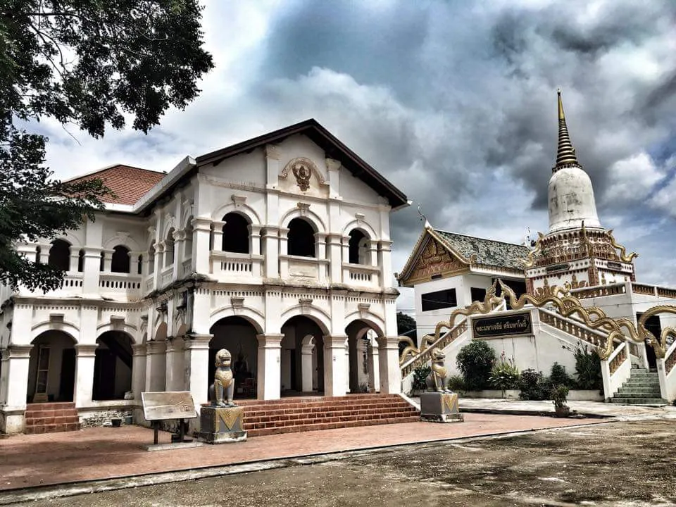 วัดพระศรีมหาโพธิ์